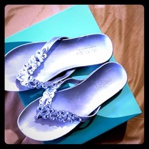 Womens sliver flip flops